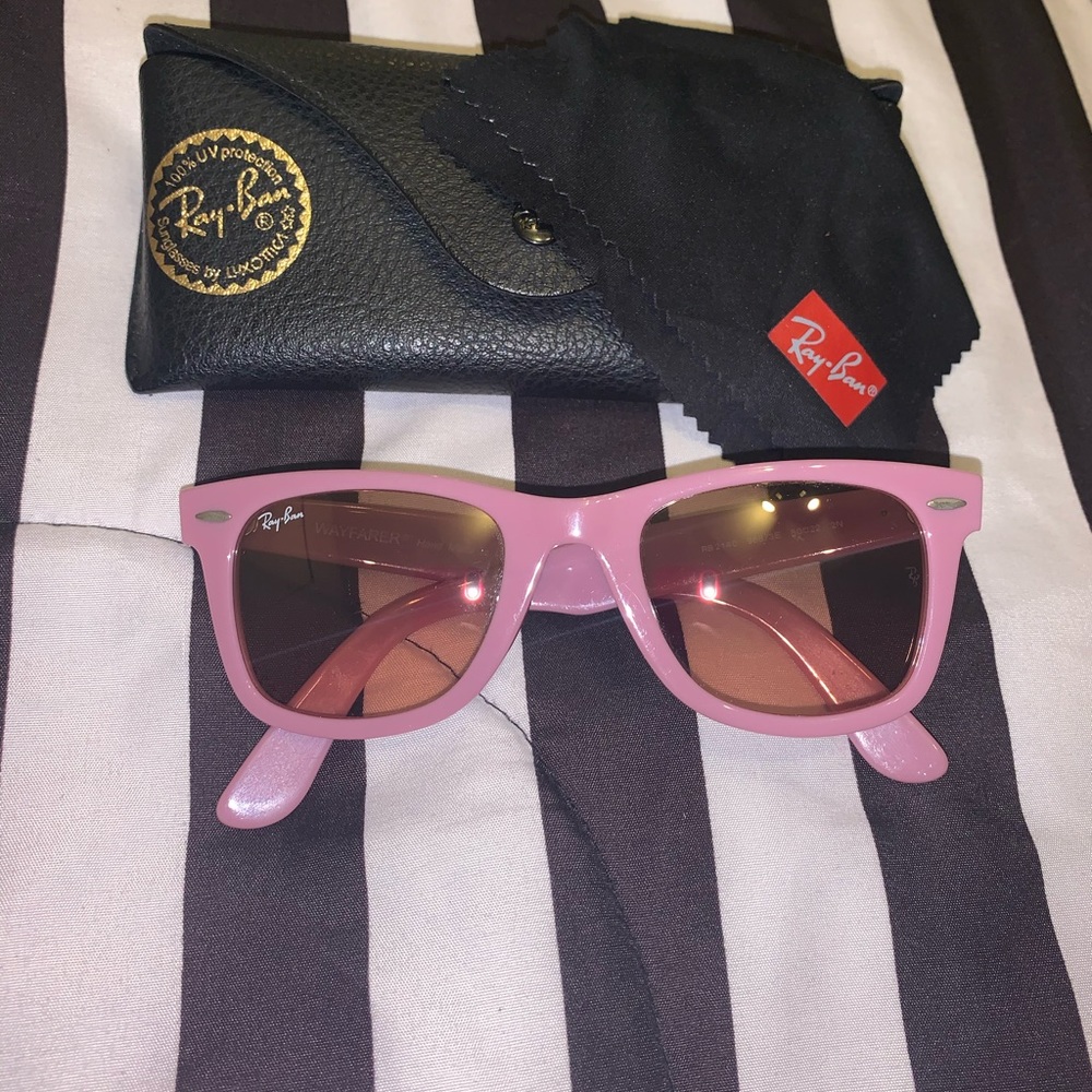 Matte Pink Ray Bans